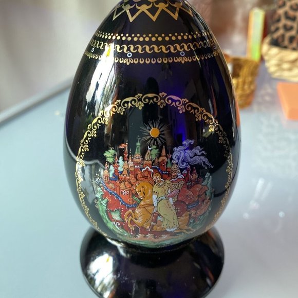 VTG Russian Legend Ruslan Ludmila Porcelain Fairytale Folk Egg Black Lacquer